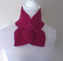 Load image into Gallery viewer, Dark Pink Pure Wool Bow Tie Scarf