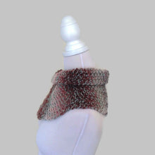 Load image into Gallery viewer, Sage Green and Dusty Pink Merino Wool Cowl